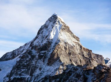 Mount Cholo veya Çola, Gokyo Vadisi, Sagarmatha Milli Parkı, Khumbu Vadisi, Nepal Himalayalar Dağları güzel Dağı