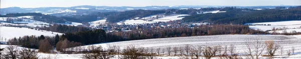 Bohem Moravya Dağlık Arazisi Kış Panoramik Manzarası Velke Mezirici Kasabası — Stok fotoğraf