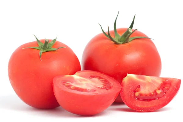 Deux légumes tomate, moitié et quart — Photo