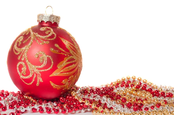 Kırmızı Noel top ve boncuk — Stok fotoğraf