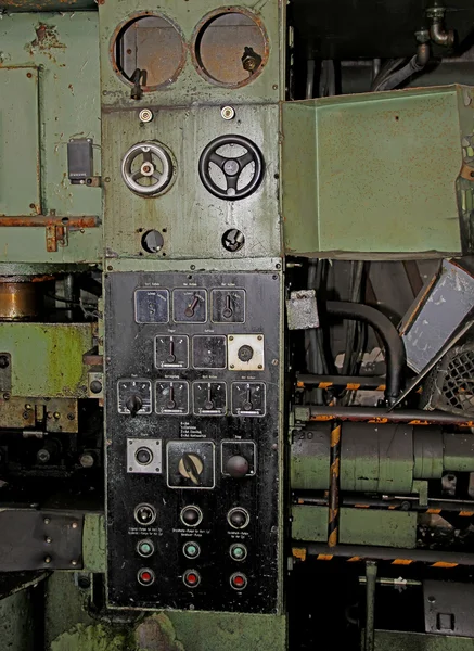 Oude roestige industriële machine — Stockfoto