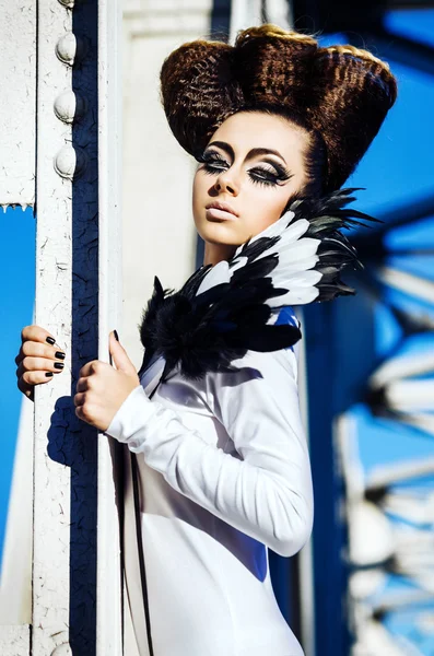 Portrait of the beautiful lady — Stock Photo, Image