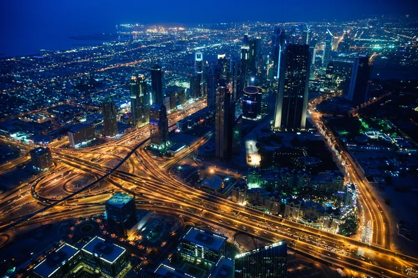 Dubai ciudad vista de noche —  Fotos de Stock