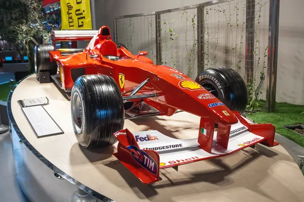 Ferrari podyum formula araba