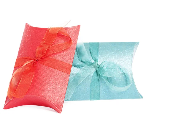 Petites boîtes cadeaux rouges et bleues — Photo
