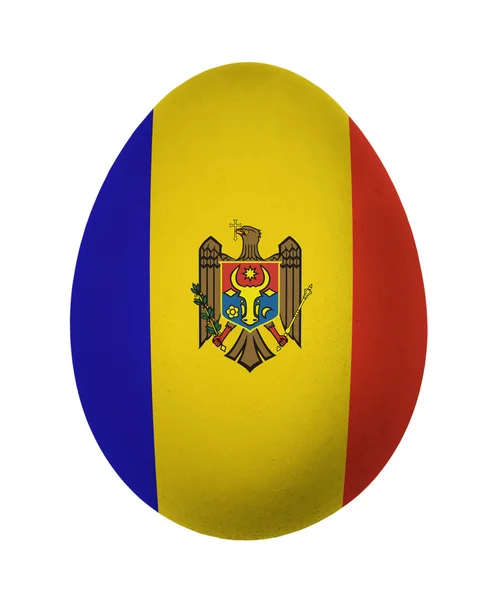 Beyaz arka plan üzerinde izole renkli moldova bayrağı Paskalya yortusu yumurta — Stok fotoğraf