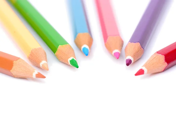 Bunte Pastellstift auf weißem Hintergrund — Stockfoto