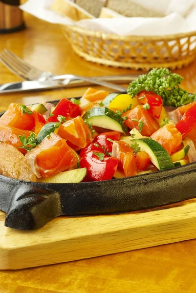 Vegetables with salmon — Stock Photo, Image