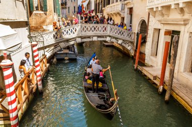 16. Temmuz 2012 - şair turist Canal, venice, İtalya