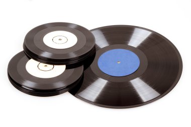 siyah vinil kayıtlar üzerinde beyaz izole