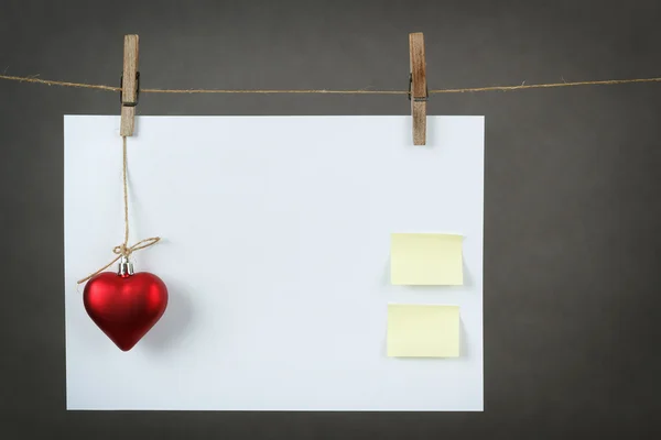 Empty note for valentine message — Stock Photo, Image
