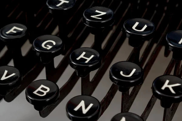 Detalle de las llaves en la máquina de escribir retro — Foto de Stock