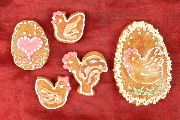 Paskalya gingerbreads horoz ve tavuk — Stok fotoğraf
