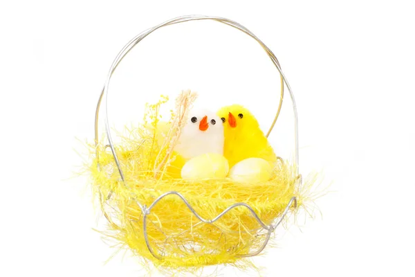 Yellow easter decoration with birds — Stock Photo, Image