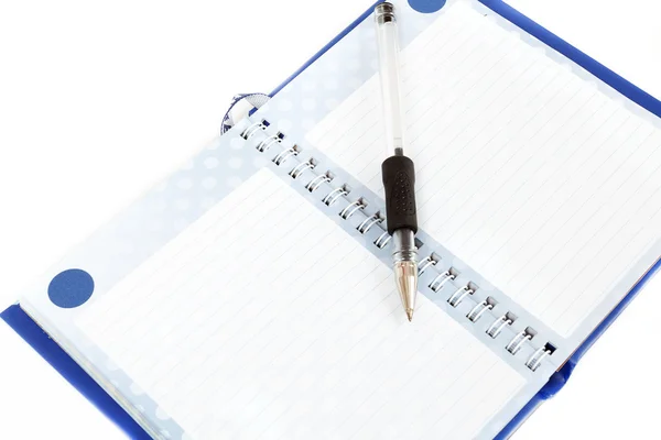 Close-up of empty notes with black pen — Stock Photo, Image