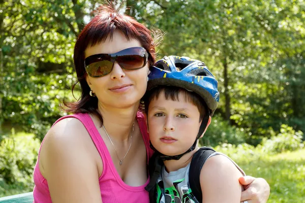 Mother and her son outdoor — Stock Photo, Image