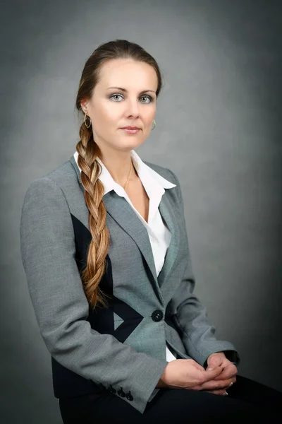 Mujer de negocios de mediana edad — Foto de Stock