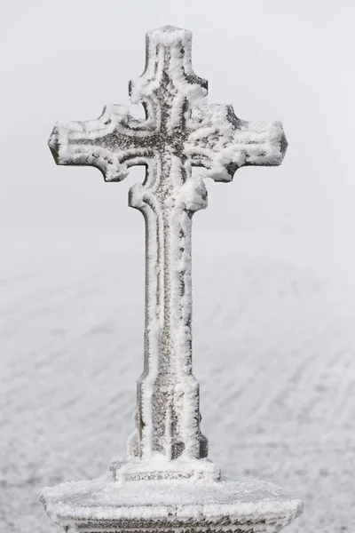 Símbolo de religião calvário cruz ao ar livre — Fotografia de Stock