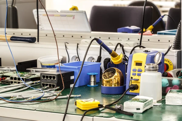 Electronics equipment assembly workplace — Stock Photo, Image