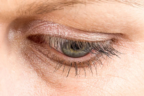 Middelbare leeftijd vrouw oog macro — Stockfoto