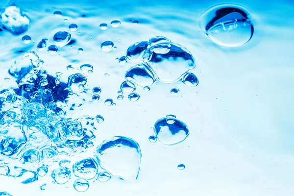 푸른 물 드랍 스의 배경 — 스톡 사진