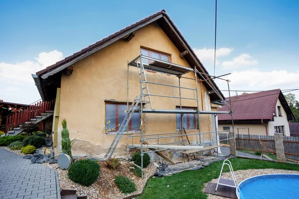 Construction or repair of the rural house — Stock Photo, Image