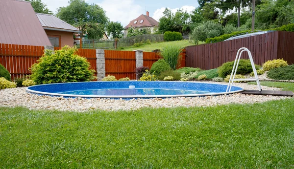 Small home swimming pool — Stock Photo, Image