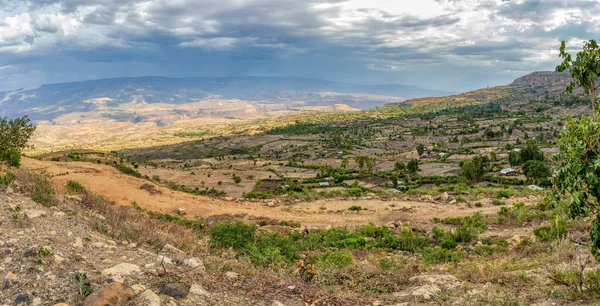Beautiful Highland Landscape Traditional Ethiopian Houses Valley Ethiopia Africa — Stock Photo, Image