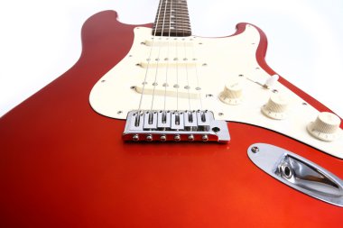 gitar beyaz üzerine izole