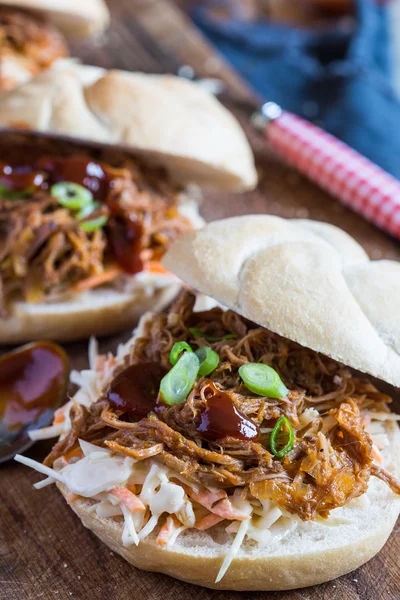Pulled pork sandwiches — Stock Photo, Image