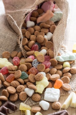 geleneksel sinterklaas şeker