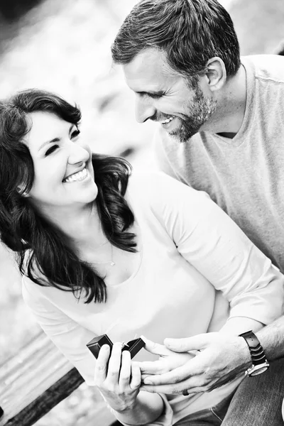 Pareja feliz — Foto de Stock