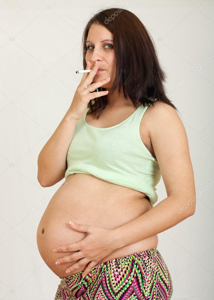 Pregnant woman smoking