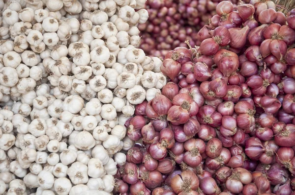 Onion and garlic — Stock Photo, Image