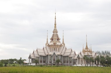 WAT luang phor tor Tayland beyaz gökyüzü