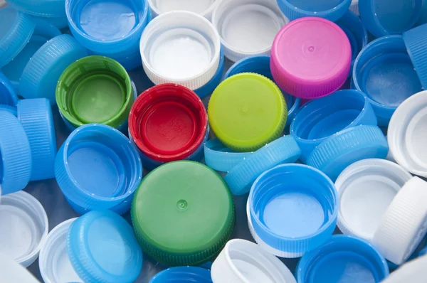 Färgglada plastflaska mössa — Stockfoto