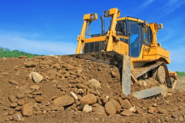 The bulldozer on a building site — Stock Photo, Image