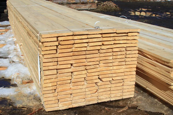 Edging board in stacks — Stock Photo, Image