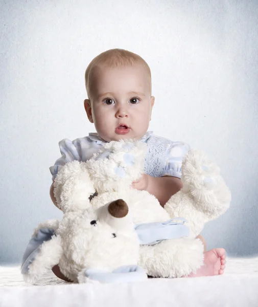 Bebé oso de peluche —  Fotos de Stock
