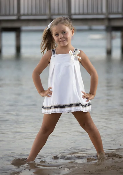Çocuk beachshabby kersthart — Stok fotoğraf