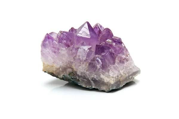 Paarse amethyst-cluster — Stockfoto