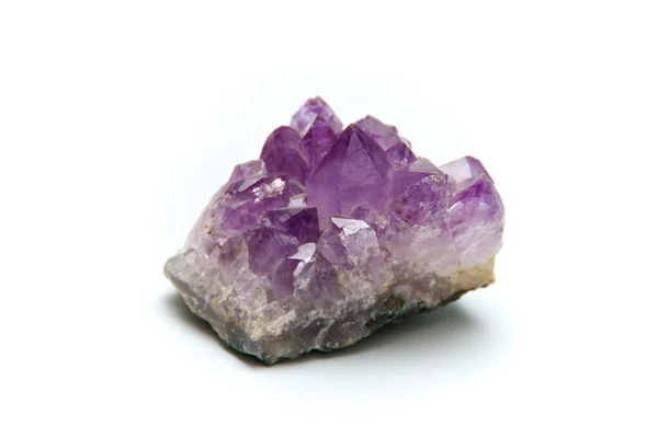 Purple amethyst crystal cluster — Stock Photo, Image