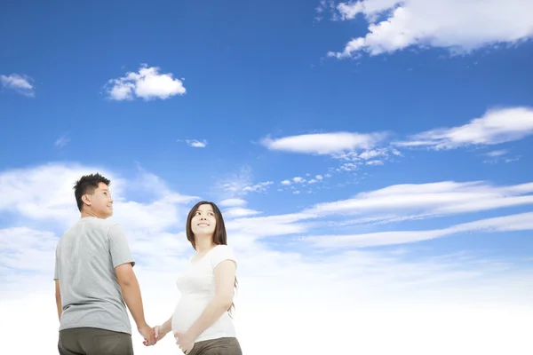 Husband holding pregnant wife — Stock Photo, Image