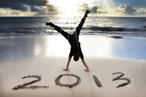 해변의 새 해 복 많이 받으세요 2013 — 스톡 사진