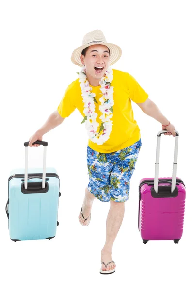 若い男は夏の休暇旅行のスーツケースをお楽しみください。 — ストック写真