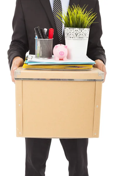 Primer plano un hombre de negocios despedido llevando una caja — Foto de Stock