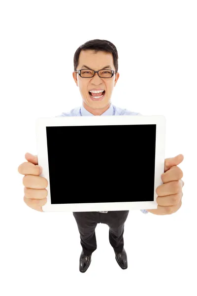 Homem de negócios feliz exibir o tablet — Fotografia de Stock