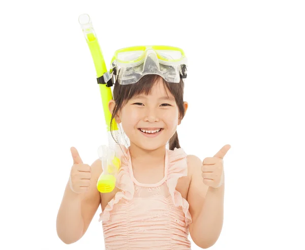 Menina feliz vestindo maiô com polegar para cima — Fotografia de Stock