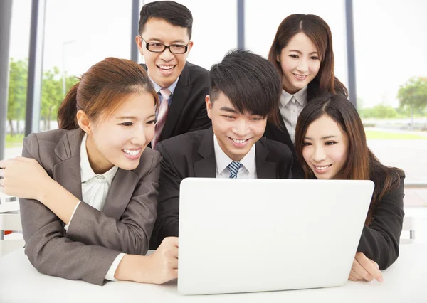 Professional asian business team working in office — Stock Photo, Image