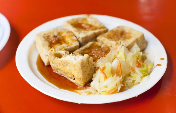 Cinese e Taiwan cibo tradizionale famoso - tofu puzzolente — Foto Stock